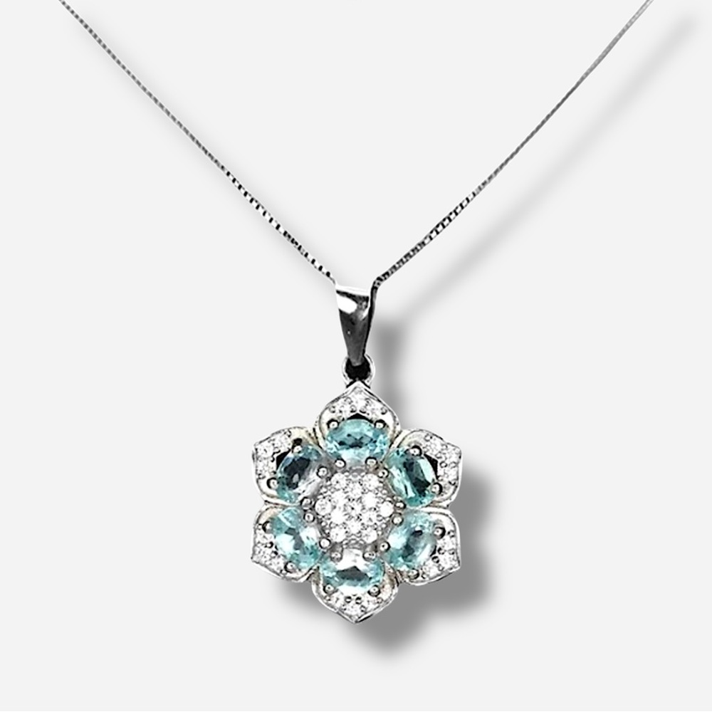 🌸New🌸 Oval Apatite 925 Sterling Silver Necklace